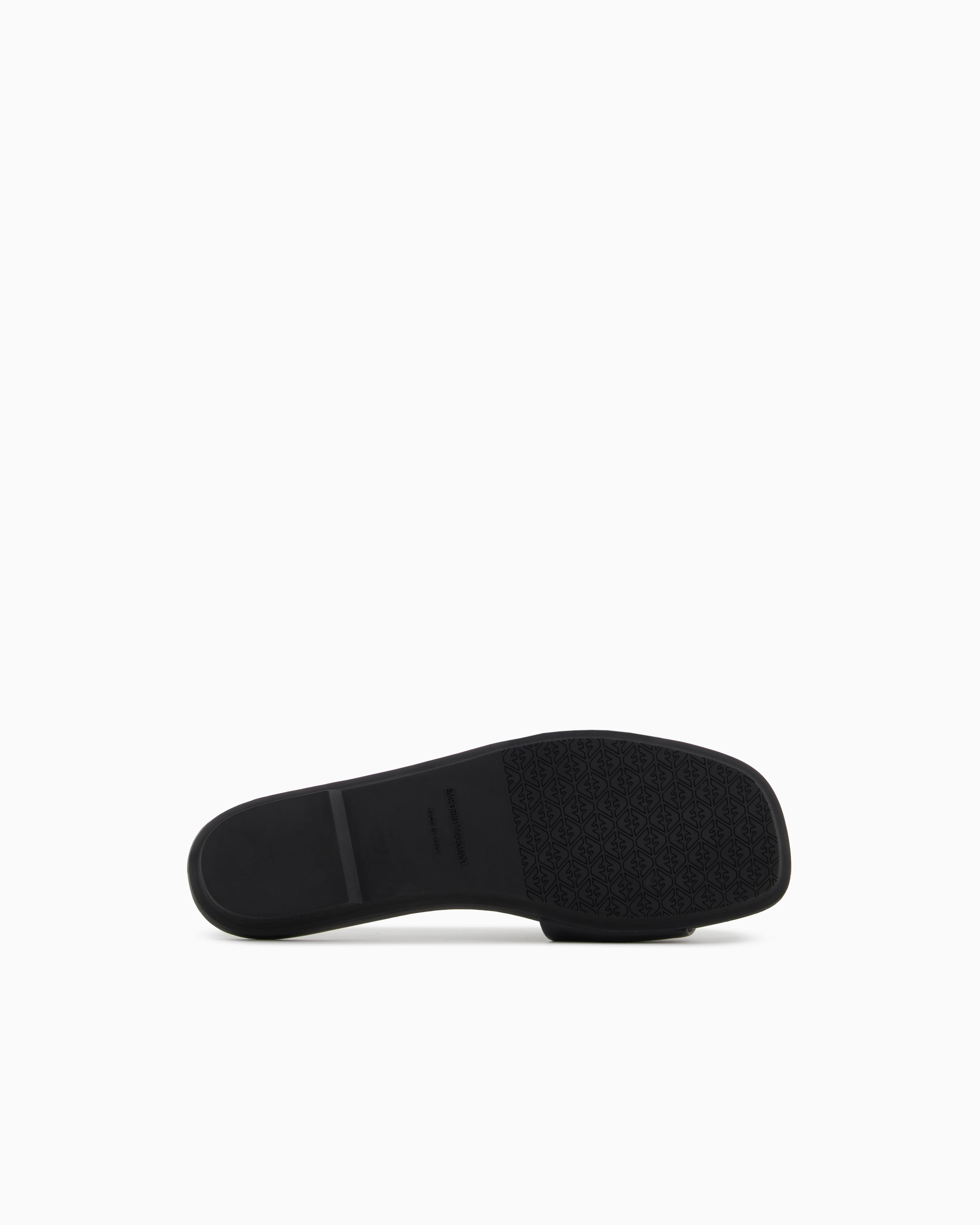 EMPORIO ARMANI Emporıo Armani Kadın Tek Kalın Bantlı Düz İnce Taban Siyah Terlik X3P846 XF271-00002