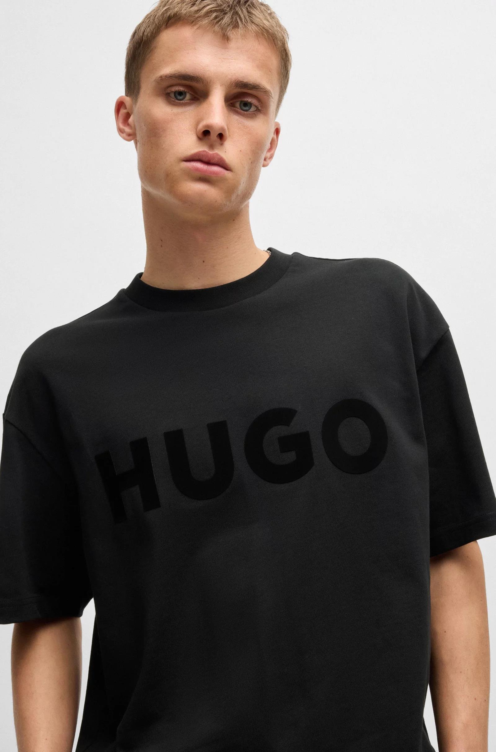 HUGO HUGO Erkek Oversize Büyük Logo İşlemeli Pamuklu Yuvarlak Yaka Kısa Kollu Siyah T-Shirt 50525765-001