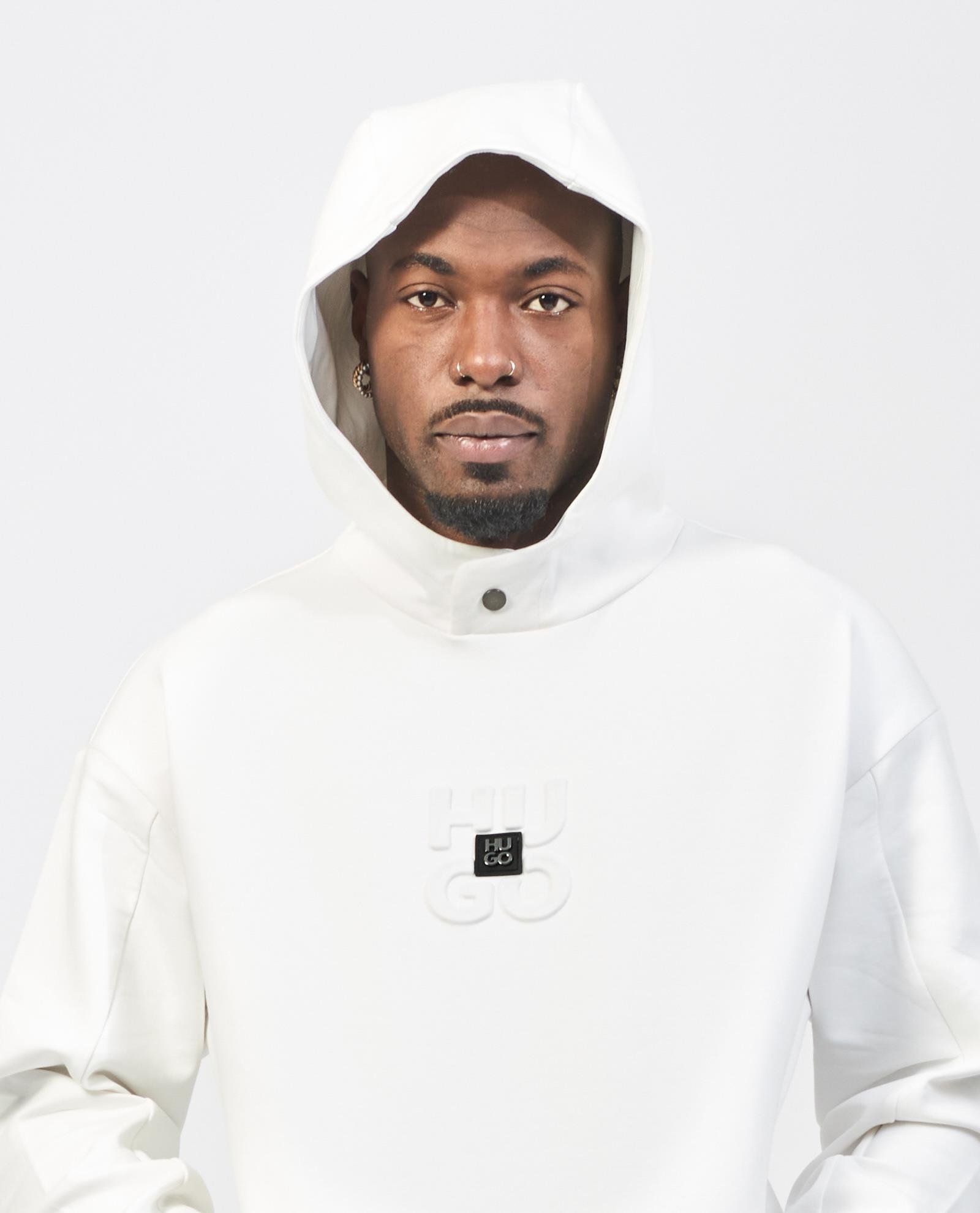 HUGO HUGO Erkek Rahat Kesim Monogram Logolu Pamuklu Yuvarlak Yaka Uzun Kollu Beyaz Sweatshirt 50530191-102