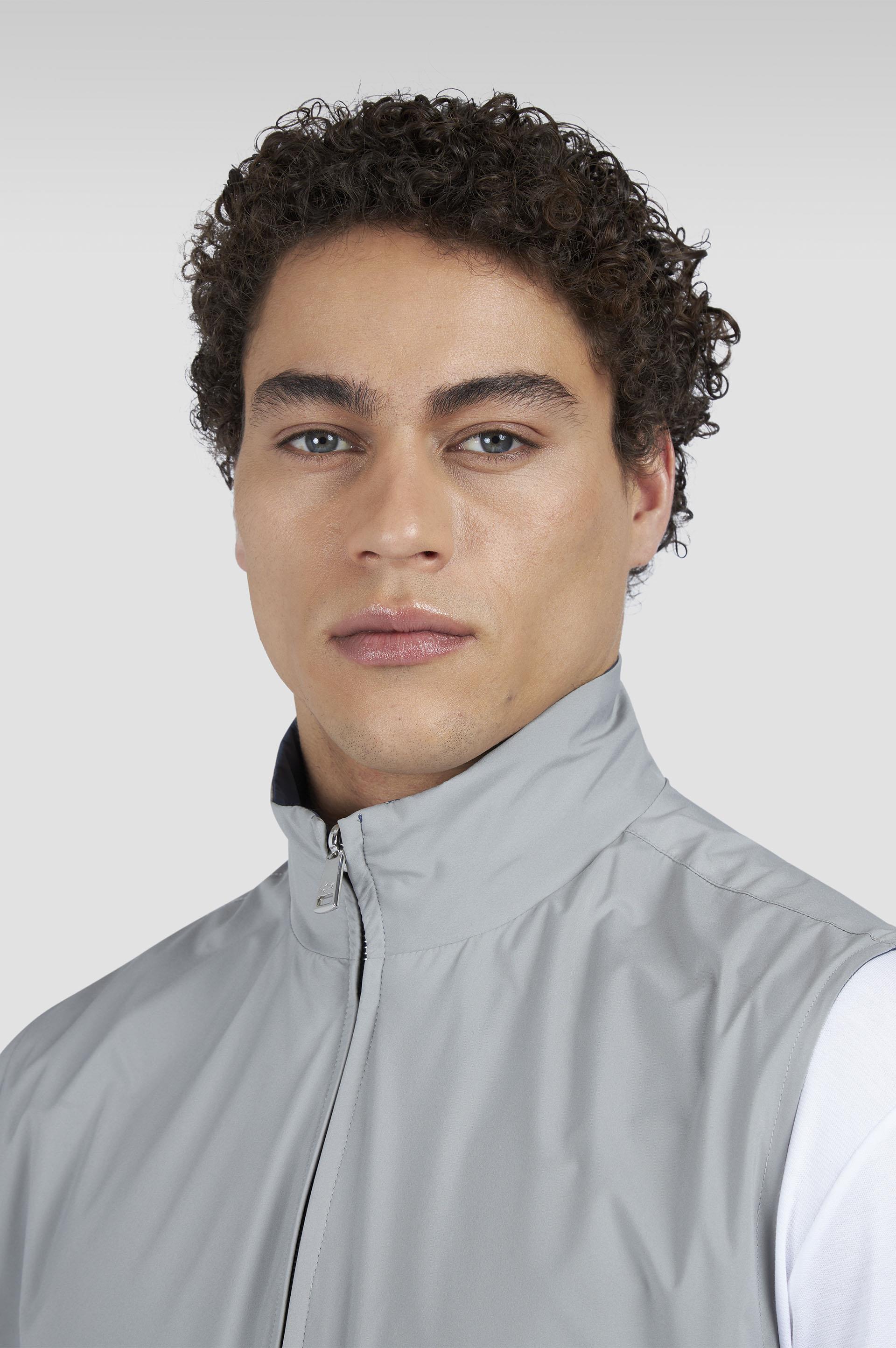 Paul Shark Paul Shark Erkek Çift Taraflı Rüzgara Dayanıklı Su Geçirmeyen Dik Yaka Kolsuz Gri Yelek 25412614-325