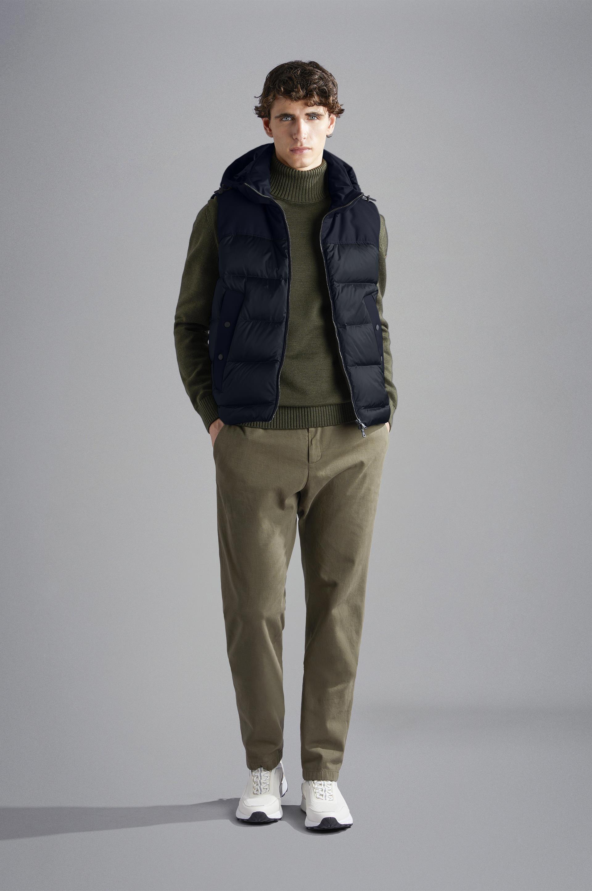 Paul Shark Paul Shark Erkek Çıkarılabilir Kapüşonlu Kaz Tüyü Dolgulu Cepleri Düğmeli Mavi Yelek 14312671-050