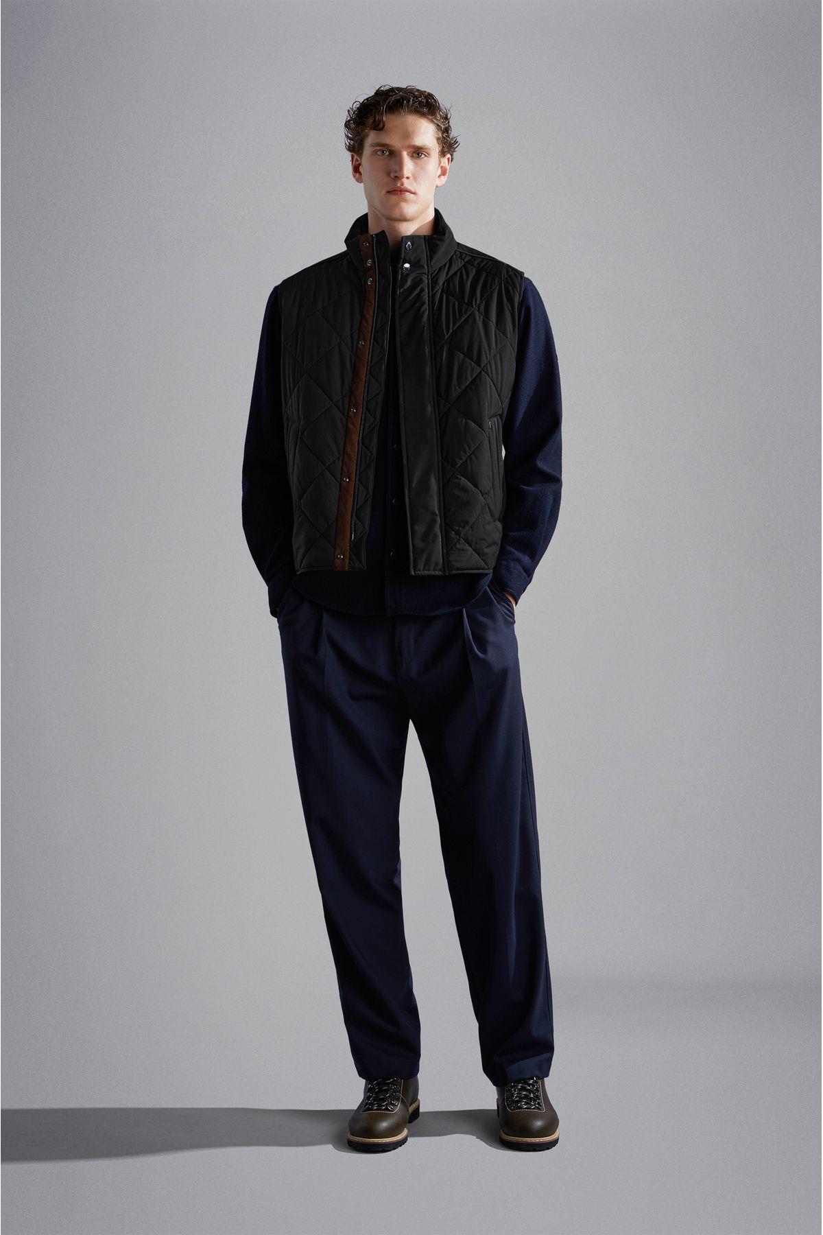 Paul Shark Paul Shark Erkek Elmas Kapitoneli İç Cepli Çift Taraflı Fermuar ve Çıtçıtlı Kapatmalı Normal Kesim Siyah Yelek 14312609-011