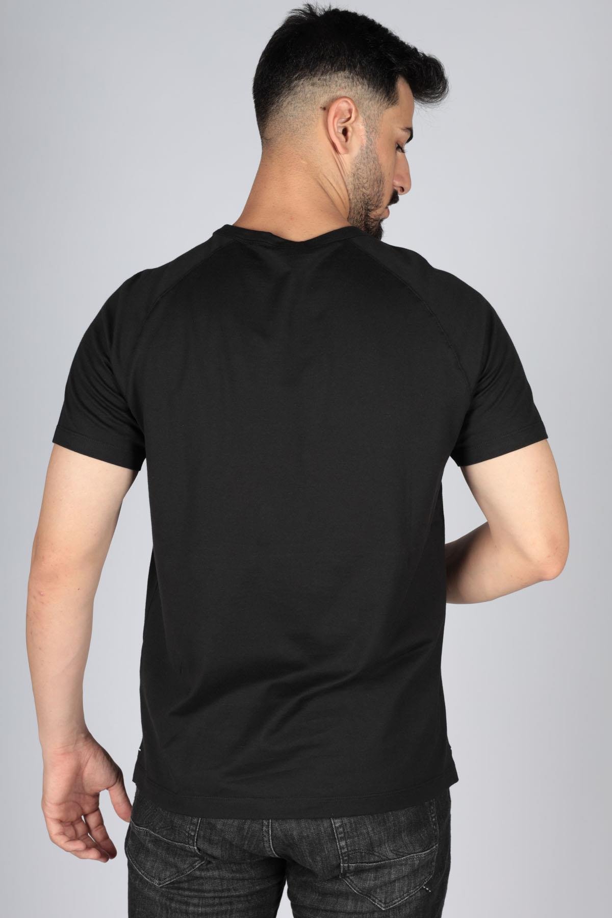 Paul Shark Paul Shark Erkek Pamuklu Regular Fit Düz Kısa Kollu Siyah T-Shirt 23411018-011