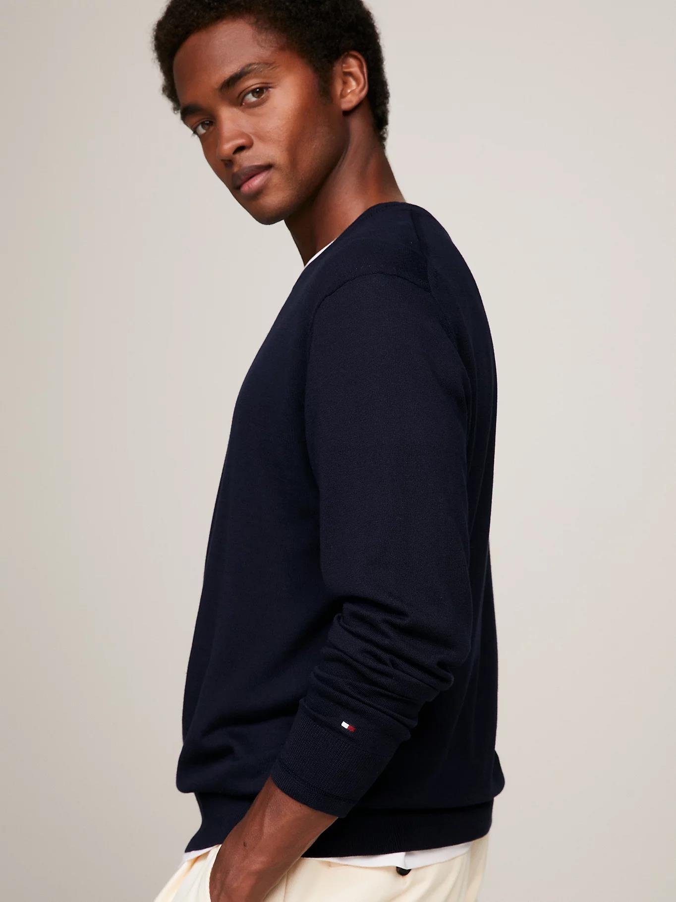 Tommy Hilfiger Tommy Hilfiger Erkek Marka Logo Detaylı Regular Fit Uzun Kollu Lacivert Kazak MW0MW33524-DW5