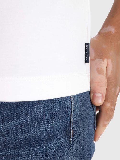 Tommy Hilfiger Tommy Hilfiger Erkek Marka Logolu Pamuklu Günlük Kullanım Beyaz T-Shirt MW0MW33202-YBR