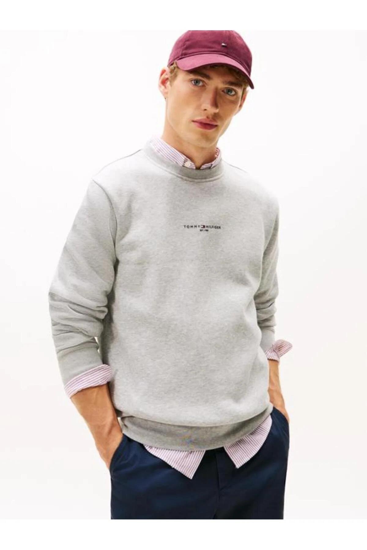 Tommy Hilfiger Tommy Hilfiger Erkek Marka Logolu Uzun Kollu Rahat Gri Sweatshirt MW0MW33639-P01