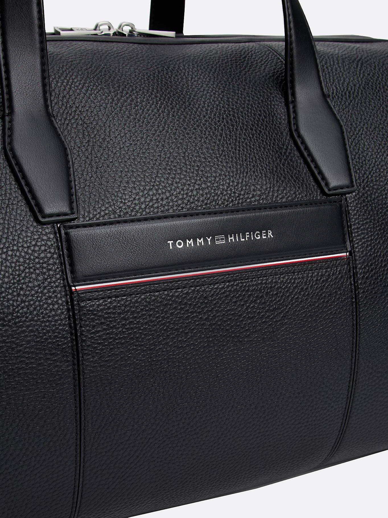 Tommy Hilfiger Tommy Hilfiger Erkek Silindir Forma Sahip Çıkarılabilir Askılı Fermuar Kapamalı Siyah Valiz & Bavul AM0AM13080-BDS