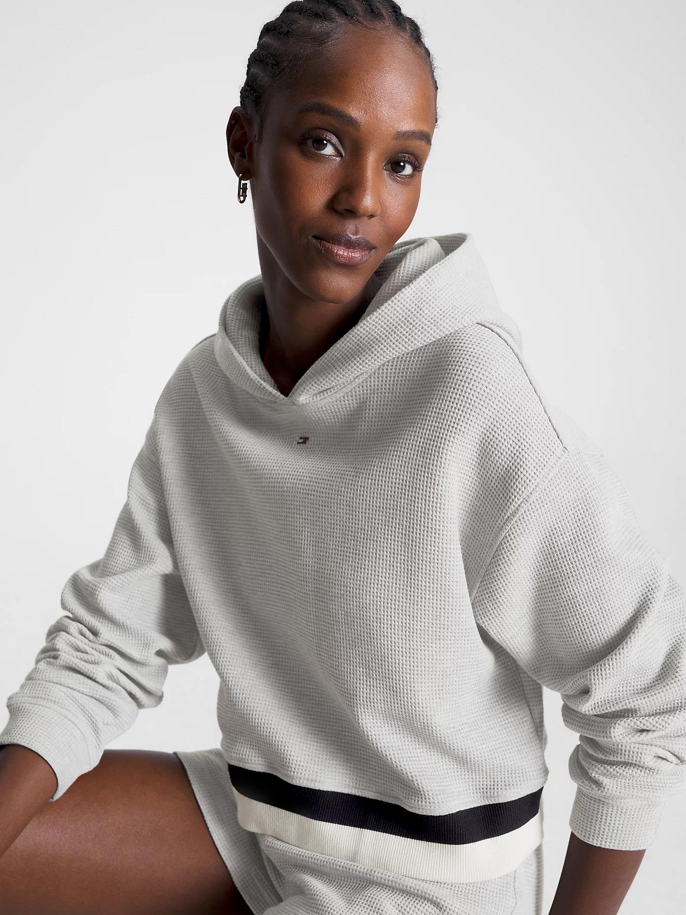 Tommy Hilfiger Tommy Hilfiger Kadın Logolu Desenli Uzun Kollu Günlük Kullanım Gri Sweatshirt S10S101718-PKH