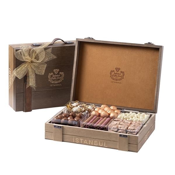 Şekerci Cafer ErolGift Set - Wooden Suitcase Box