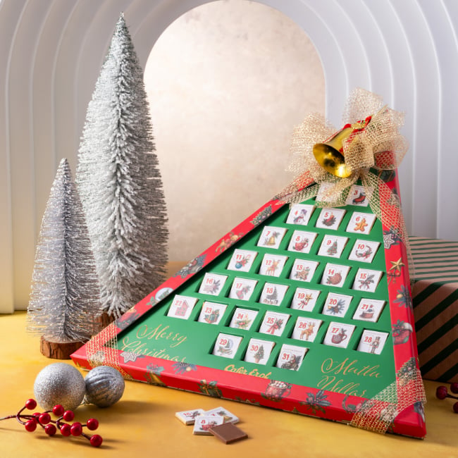 Şekerci Cafer ErolYılbaşı Özel Çam Ağacı Takvim Kutu - Sütlü Çikolata