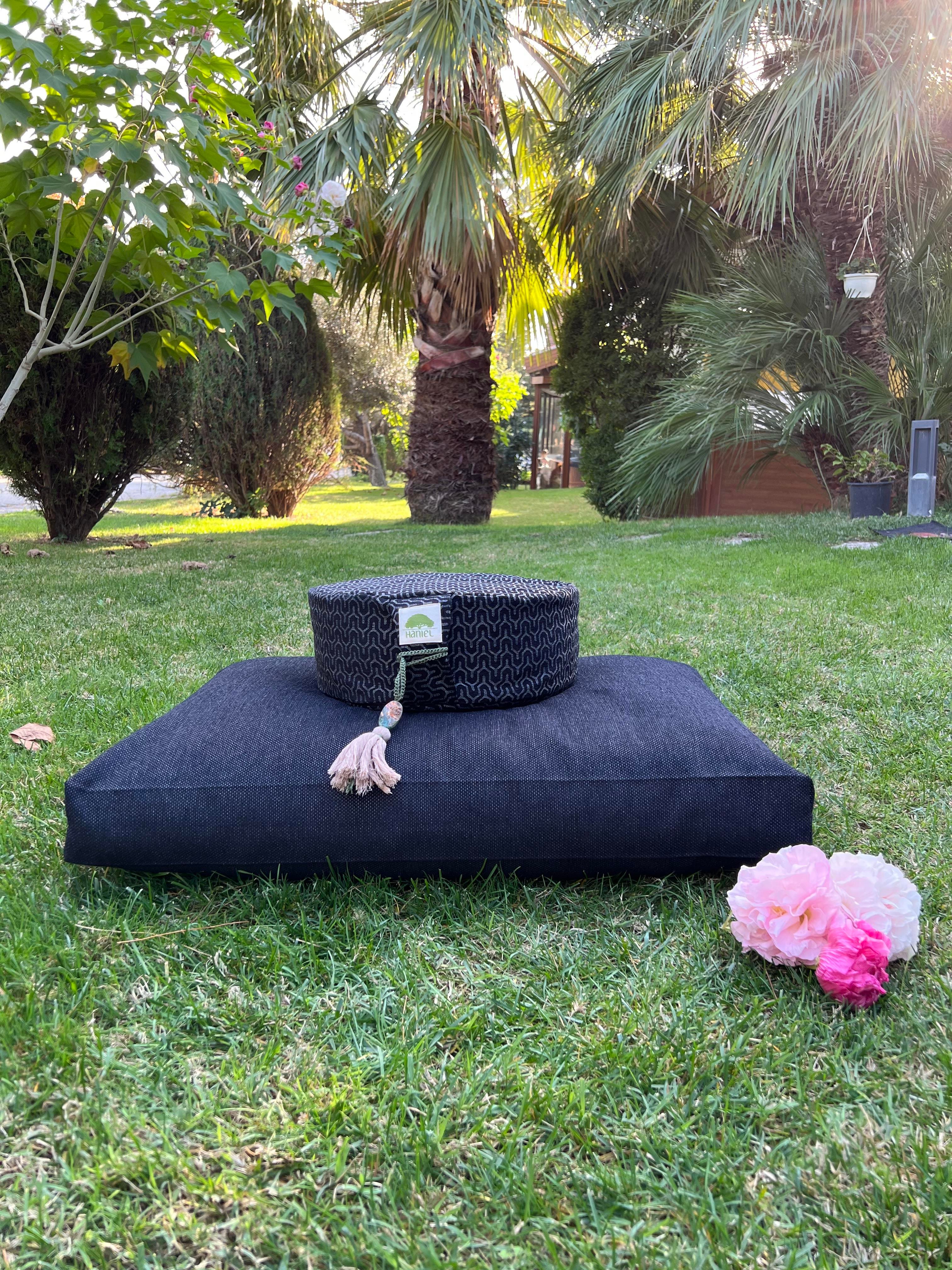 Yoga Meditasyon Minder Seti