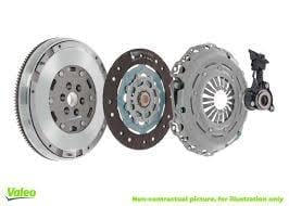 DEBRİYAJ SETİ VOLANLI 6 VİTES P308-P3008-P5008-C4-C4 PICASSO 1.6HDİ 228mm -18 Diş EGS 6 YARI OTOMATİK