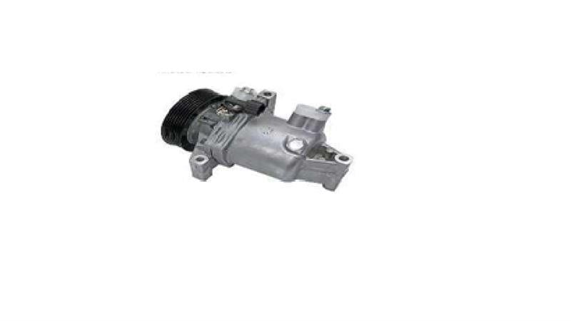 KLİMA KOMPRESÖRÜ DACİA DUSTER 1.5 DCİ SANDERO 926001571R