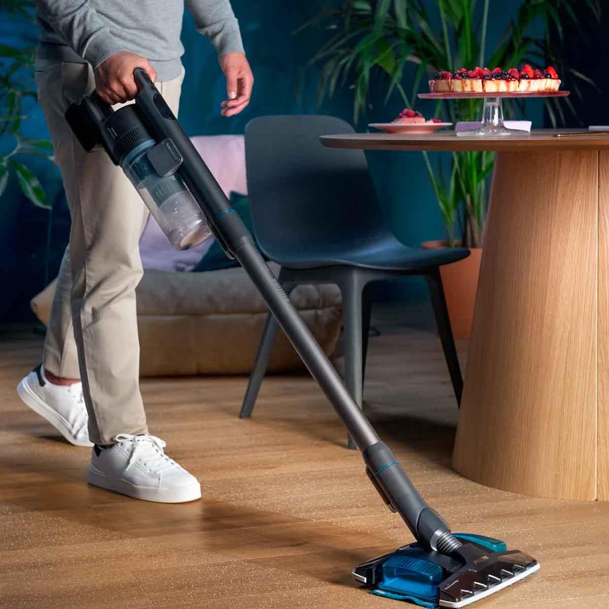 Philips  Xc8054/01 Aqua Plus Islak Kuru Şarjlı Dikey Süpürge