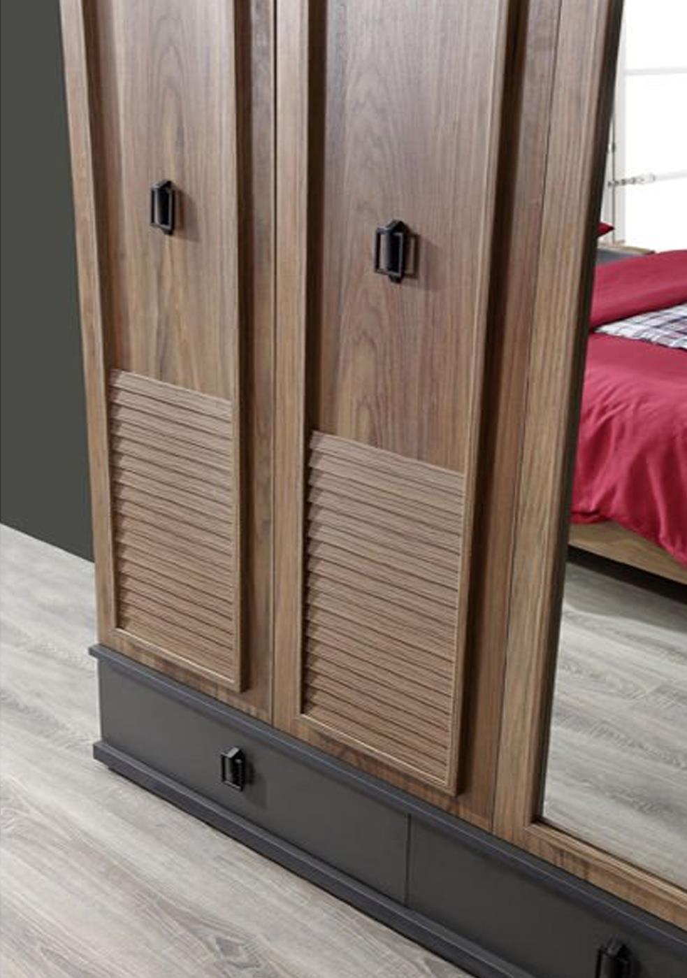 MARCABELLA LOFT 5 KAPILI DOLAP