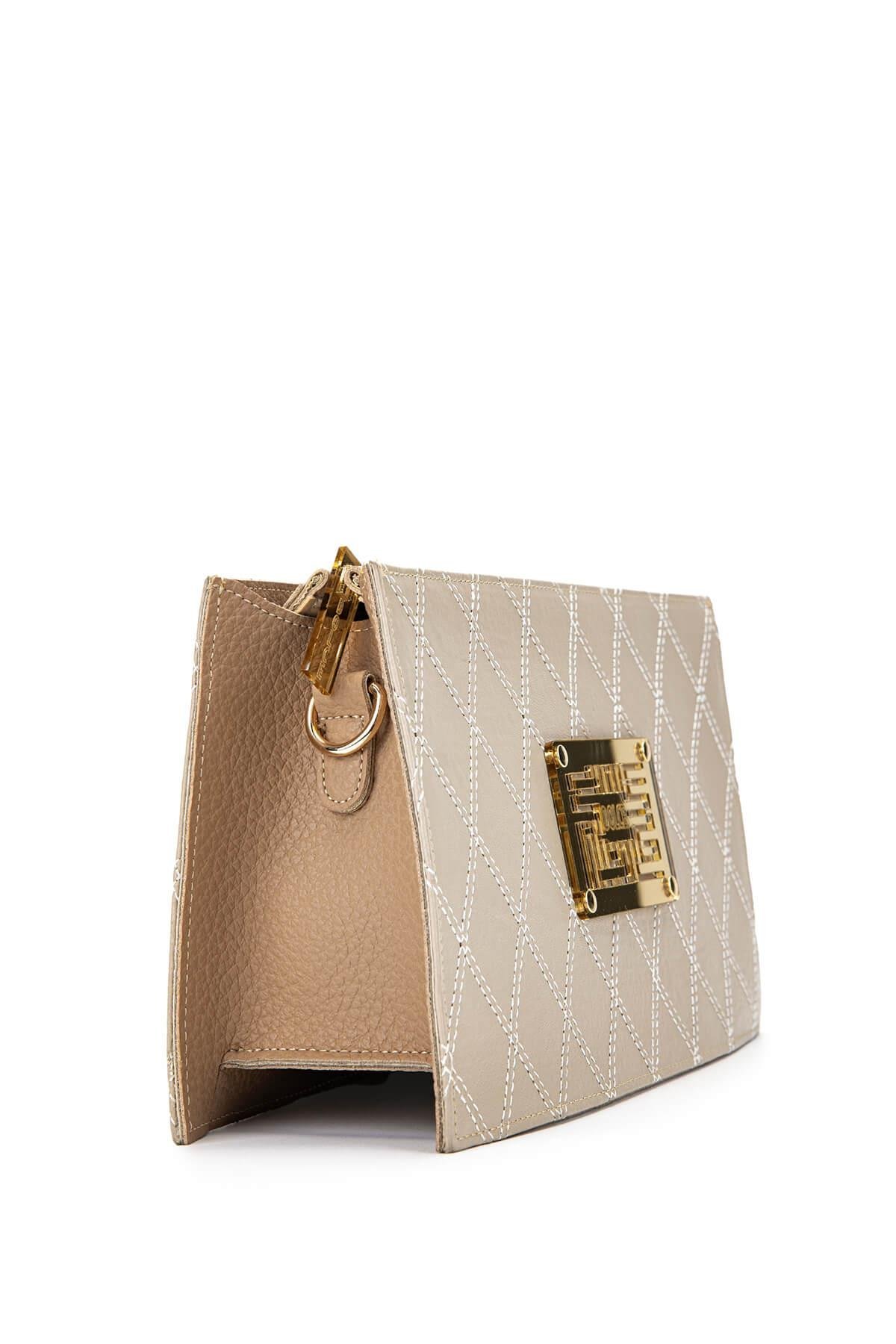 DOLCE Kadın Vegan Bej Postacı Çanta