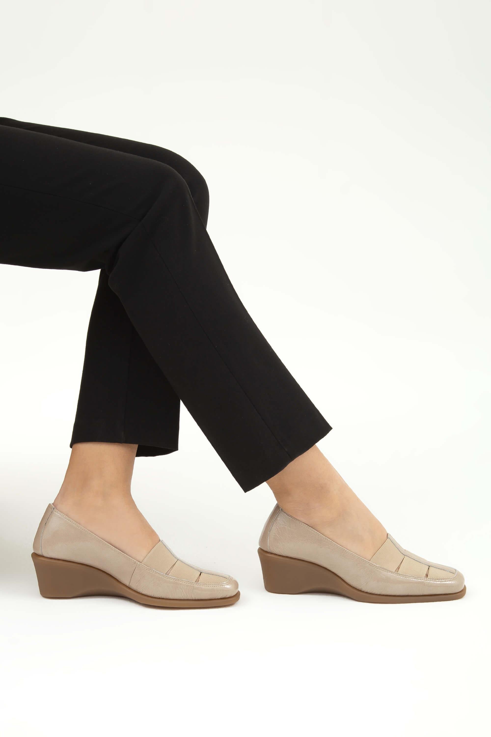 Relax Anatomic Kadın Hakiki Deri Bej Comfort Ayakkabı