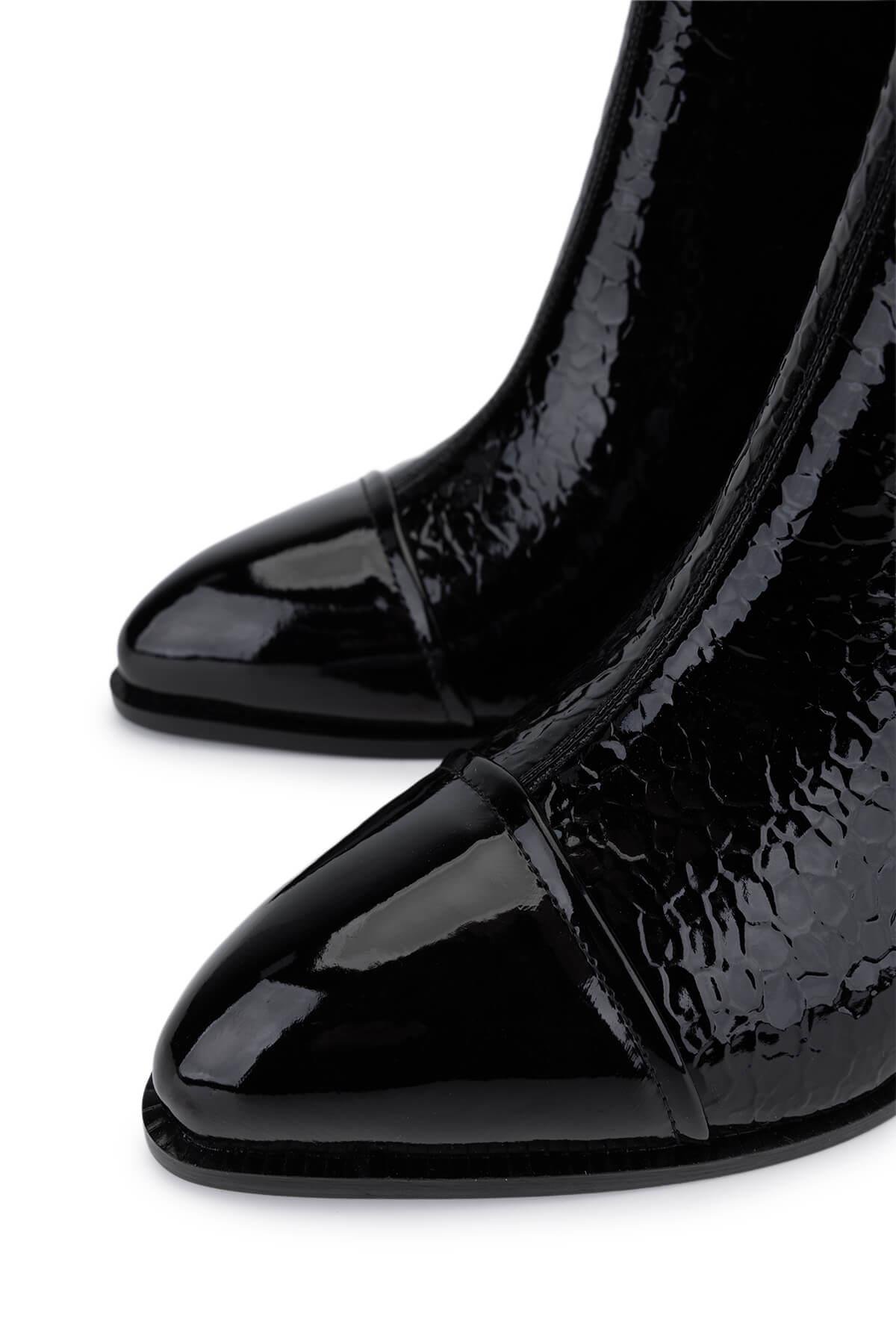 Tamer Tanca Kadın . Siyah Rugan Topuklu Bot