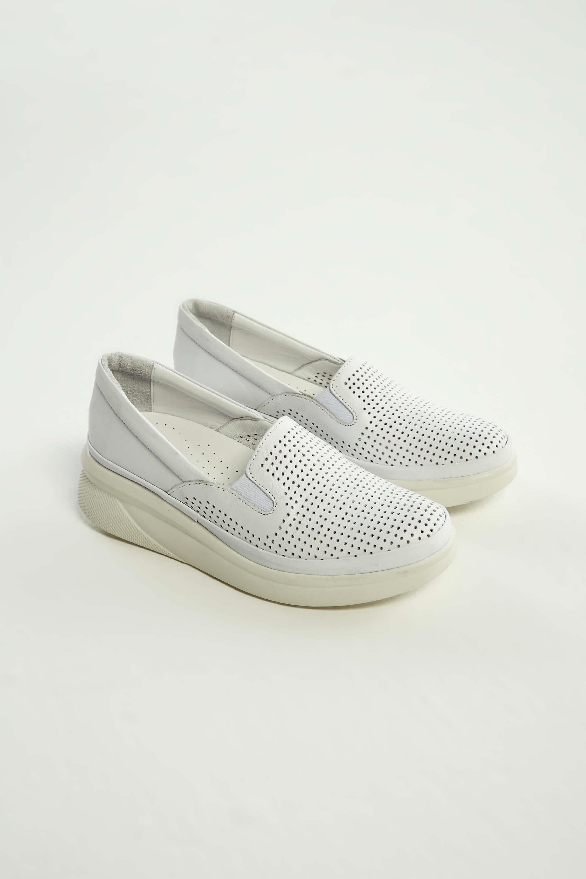 Tamer Tanca Kadın Hakiki Deri Beyaz Comfort Ayakkabı