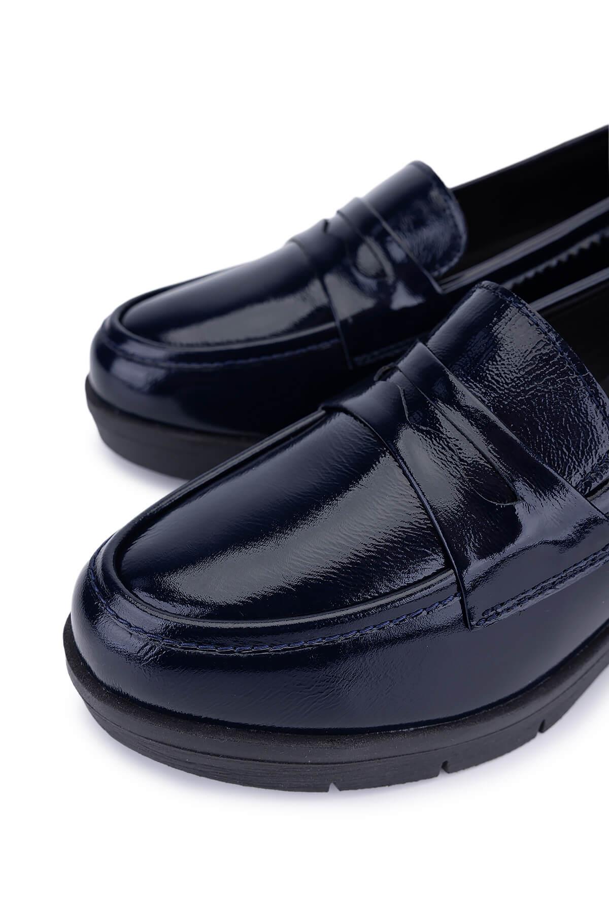 Tamer Tanca Kadın Hakiki Deri Lacivert Rugan Comfort Ayakkabı