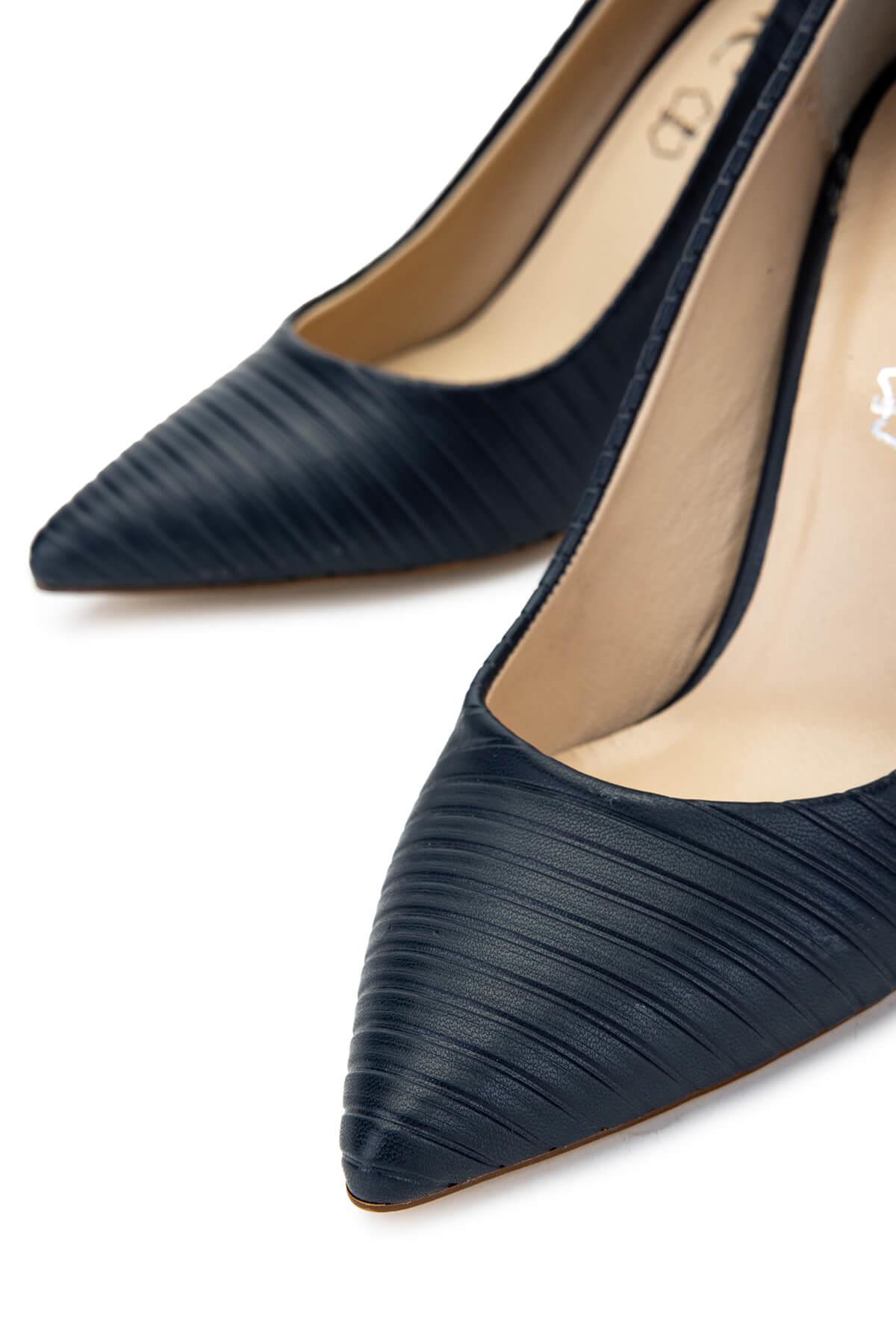 Tamer Tanca Kadın Hakiki Deri Lacivert Stiletto Ayakkabı