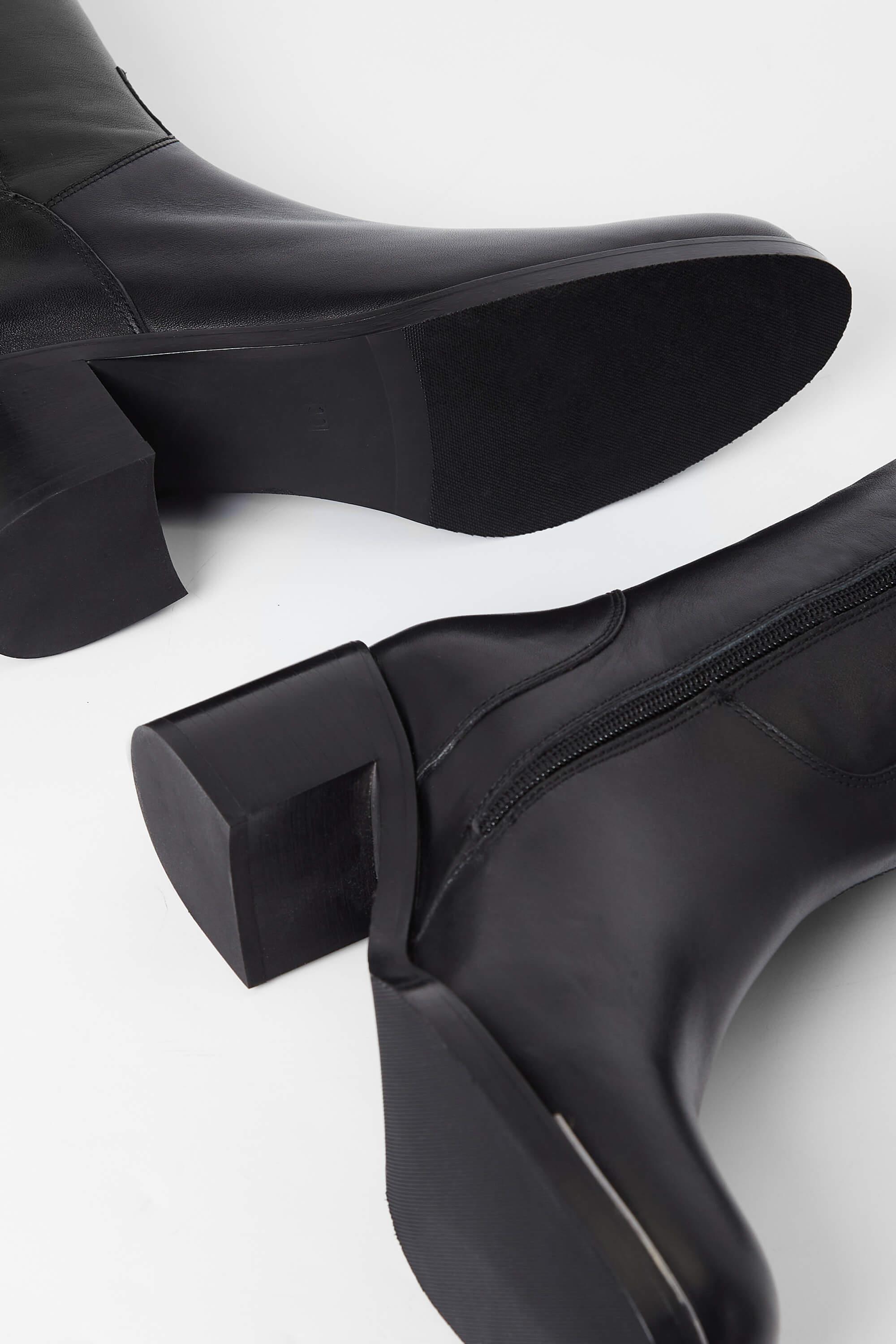 Tamer Tanca Kadın Hakiki Deri Siyah Deri Casual Çizme