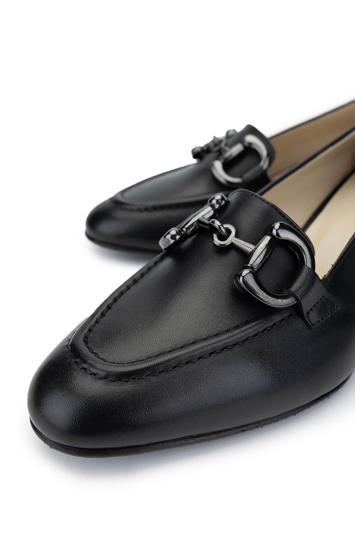 Tamer Tanca Kadın Hakiki Deri Siyah Deri Topuklu Ayakkabı