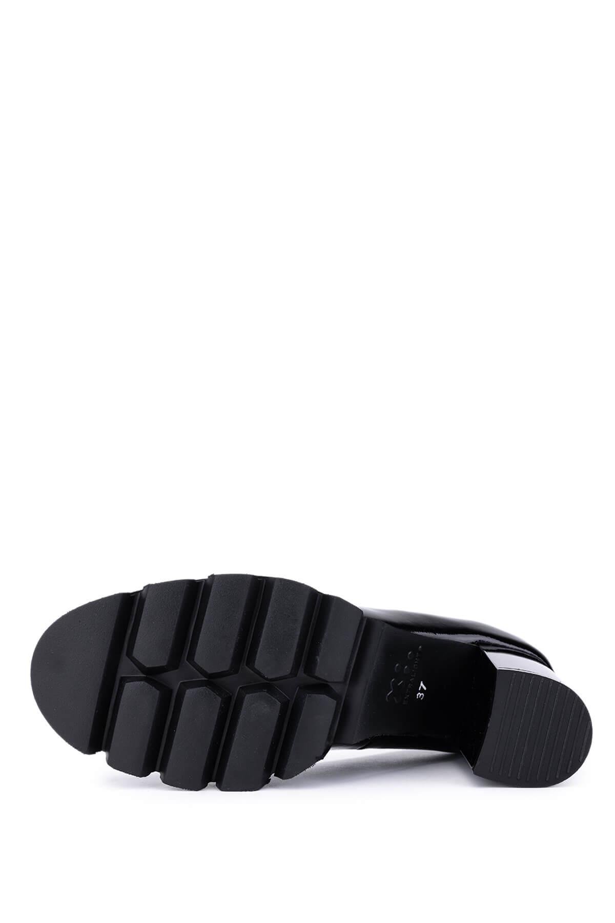 Tamer Tanca Kadın Hakiki Deri Siyah Rugan Topuklu Ayakkabı