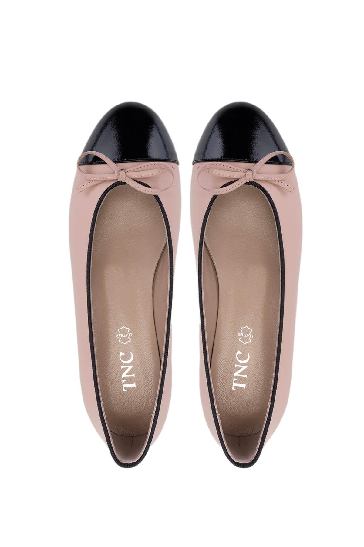 Tamer Tanca Kadın Hakiki Deri Siyah Rugan/Pudra Babet Ayakkabı