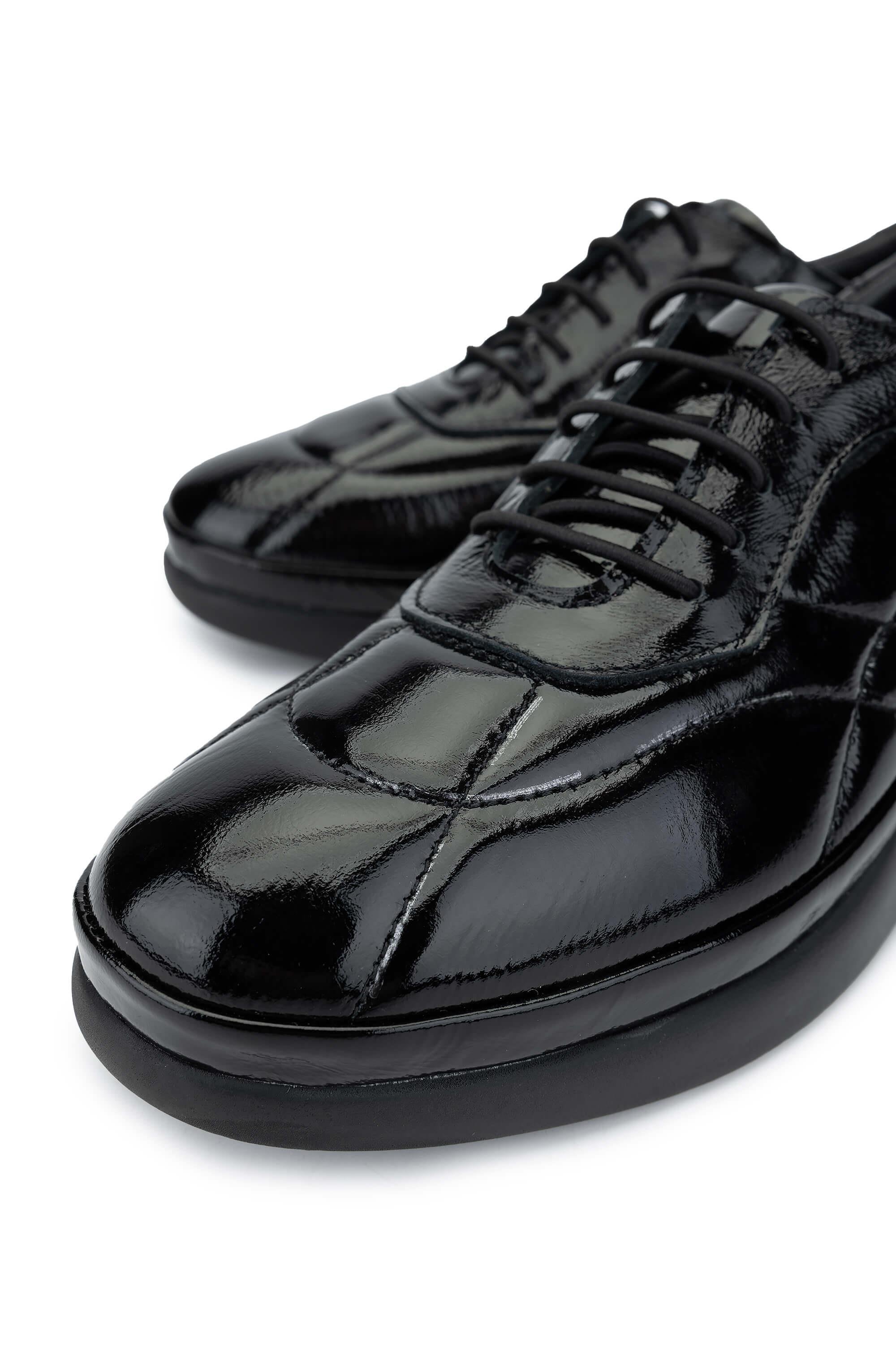 Tamer Tanca Kadın Hakiki Deri Siyah Rugan Casual Ayakkabı