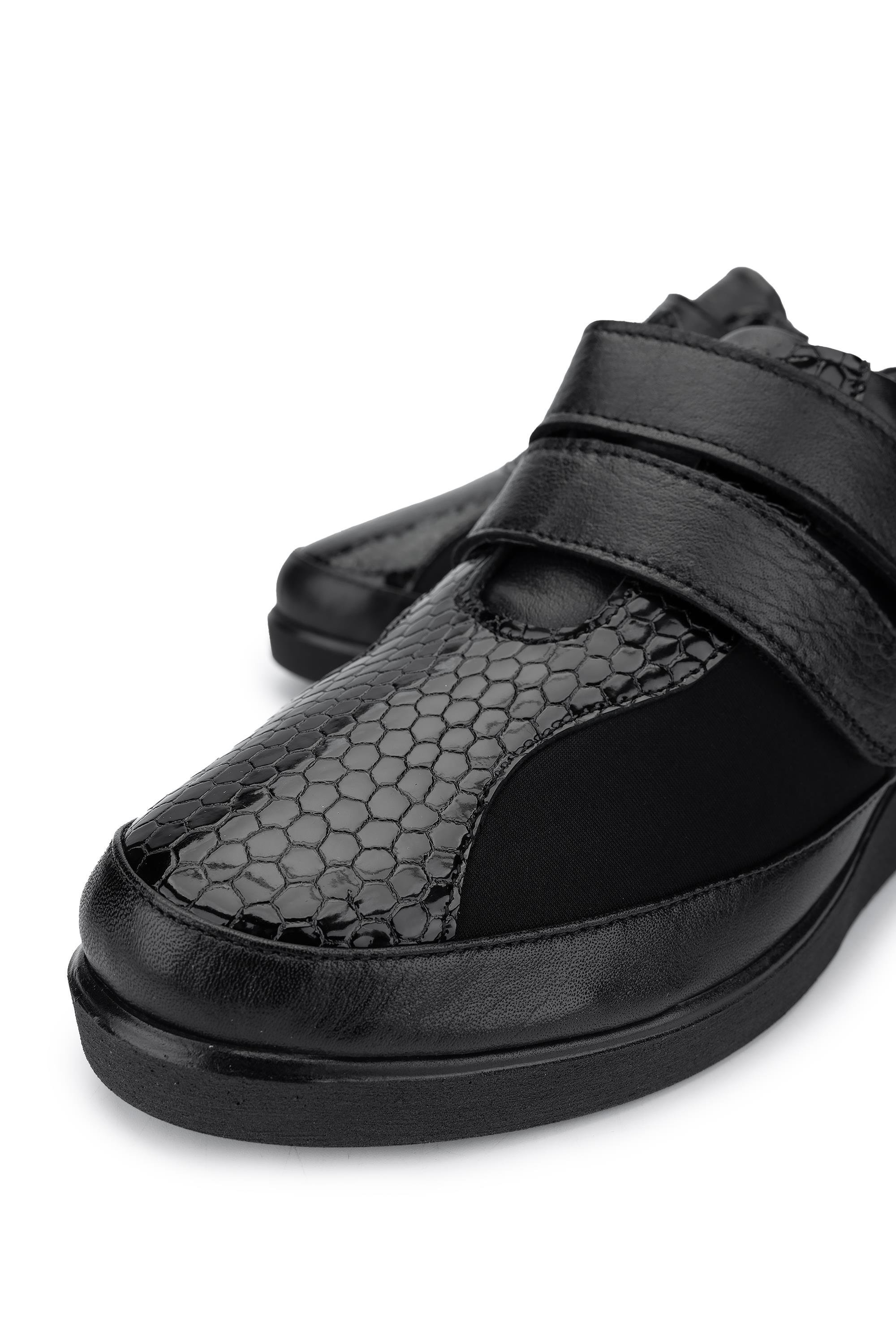 Tamer Tanca Kadın Hakiki Deri Siyah Rugan Casual Ayakkabı