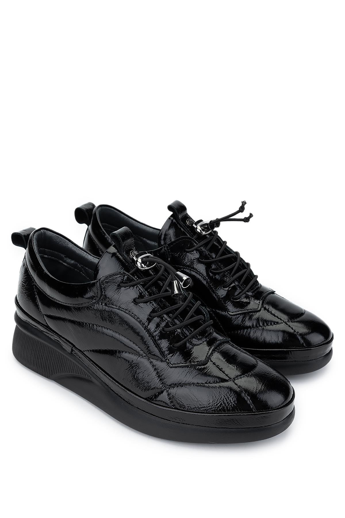 Tamer Tanca Kadın Hakiki Deri Siyah Rugan Casual Ayakkabı