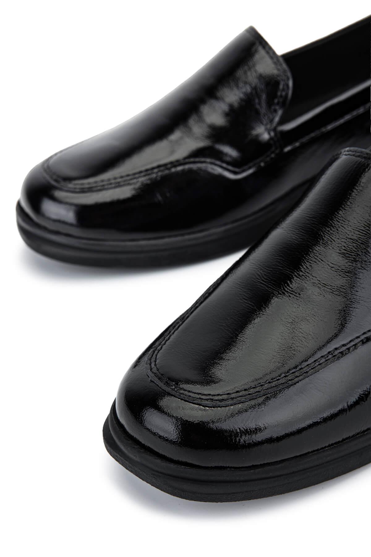 Tamer Tanca Kadın Hakiki Deri Siyah Rugan Comfort Ayakkabı