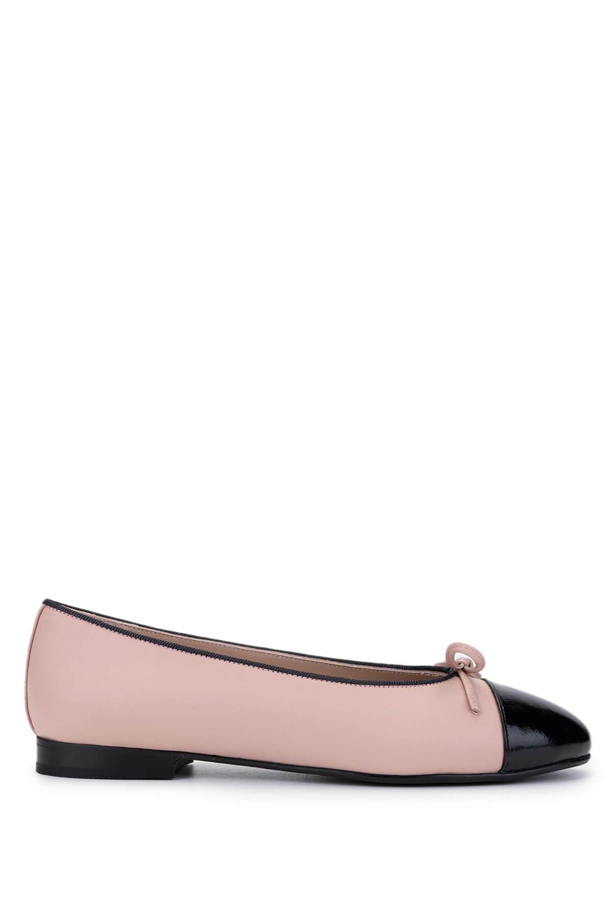 Tamer Tanca Kadın Hakiki Deri Siyah Rugan/Pudra Babet Ayakkabı