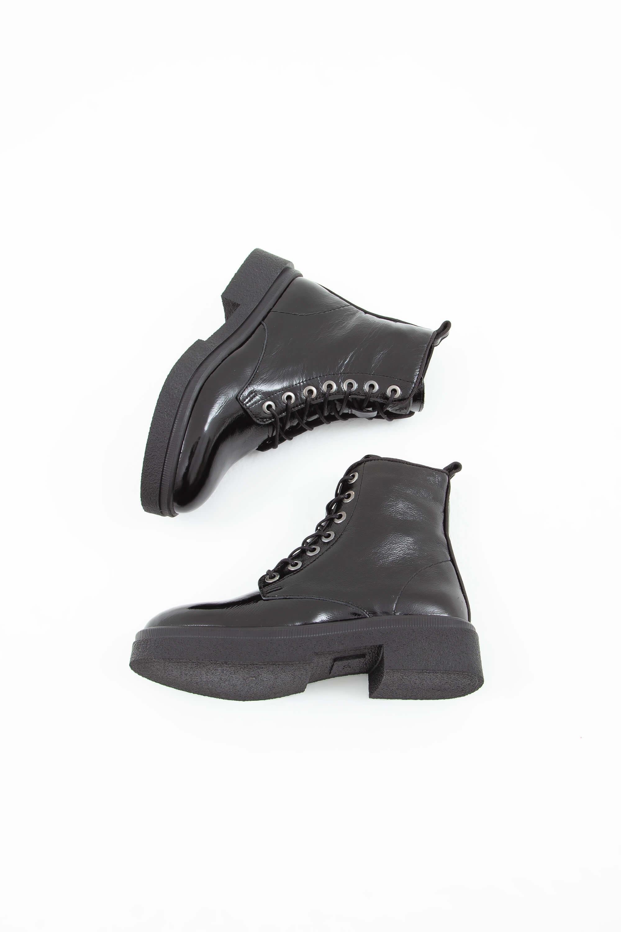 Tamer Tanca Kadın Hakiki Deri Siyah Rugan Casual Bot