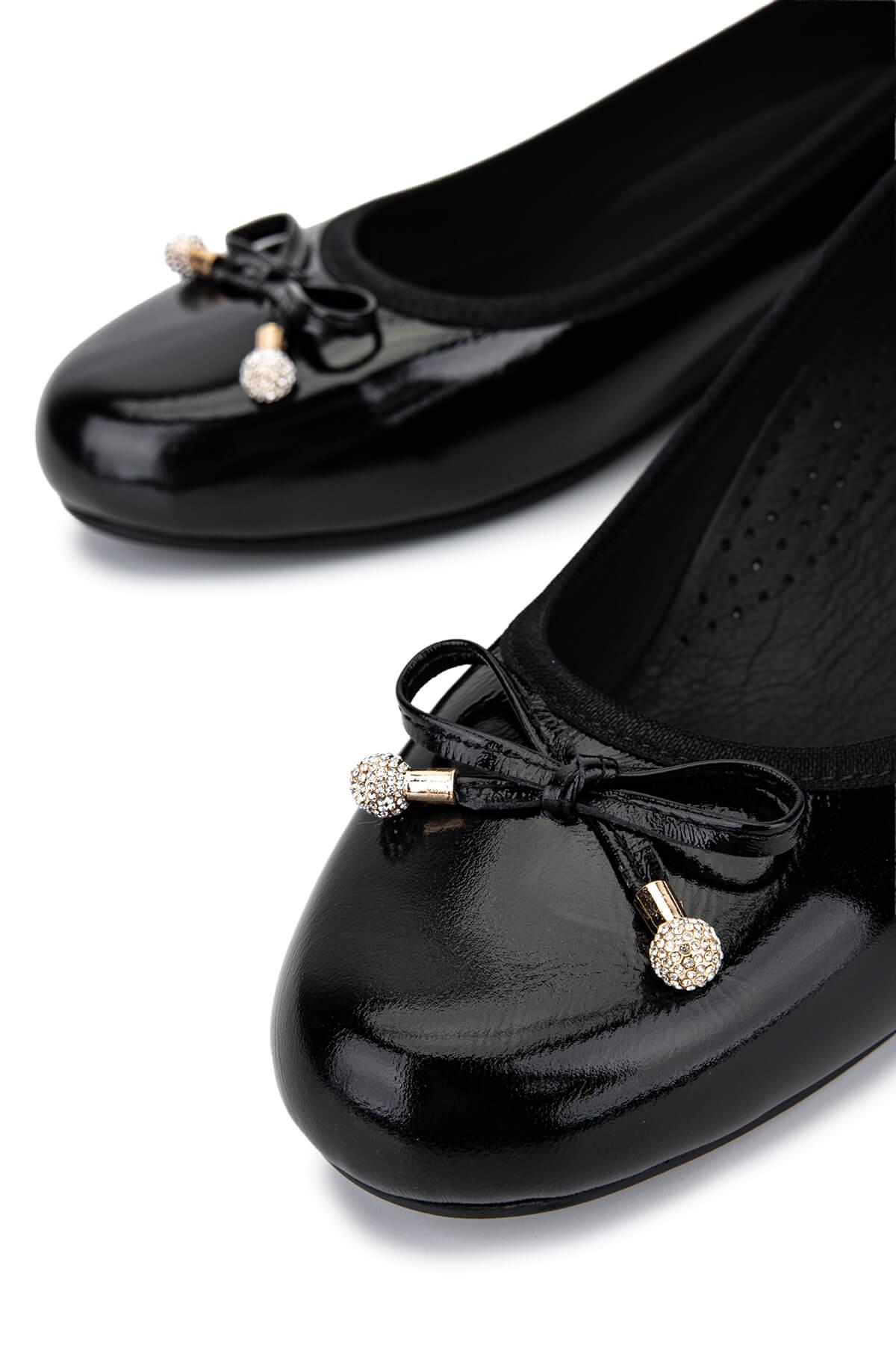 Tamer Tanca Kadın Hakiki Deri Siyah Rugan Comfort Ayakkabı