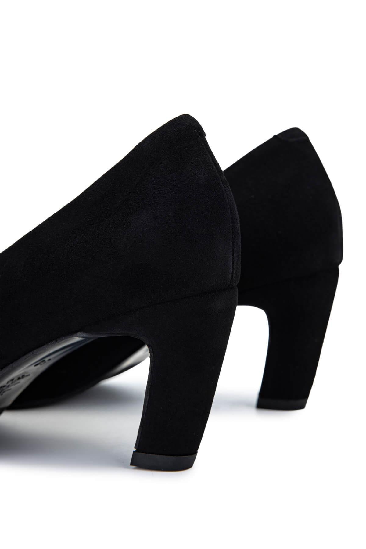 Tamer Tanca Kadın Hakiki Deri Siyah Süet Topuklu Ayakkabı