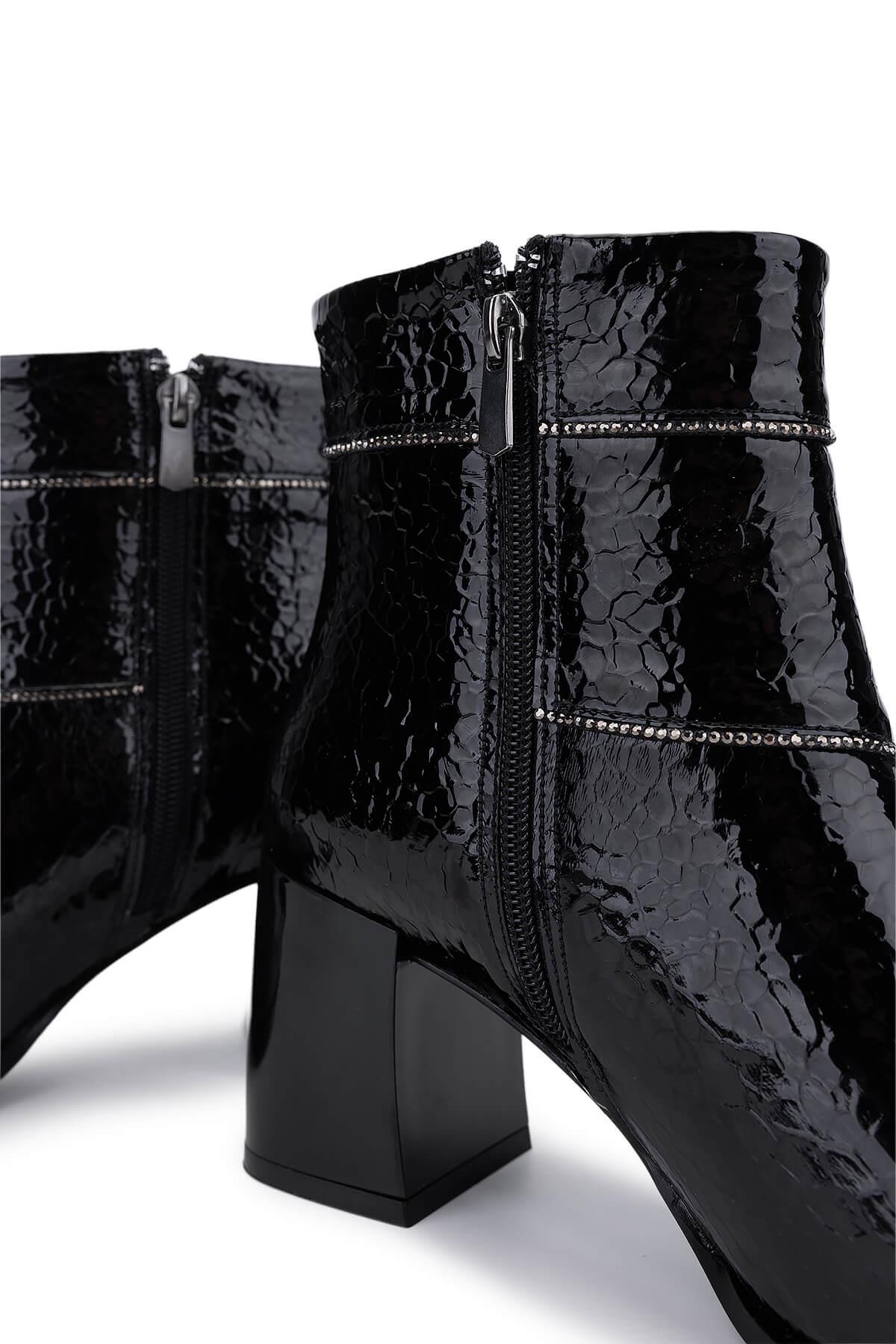 Tamer Tanca Kadın Suni Deri Siyah Rugan Topuklu Bot