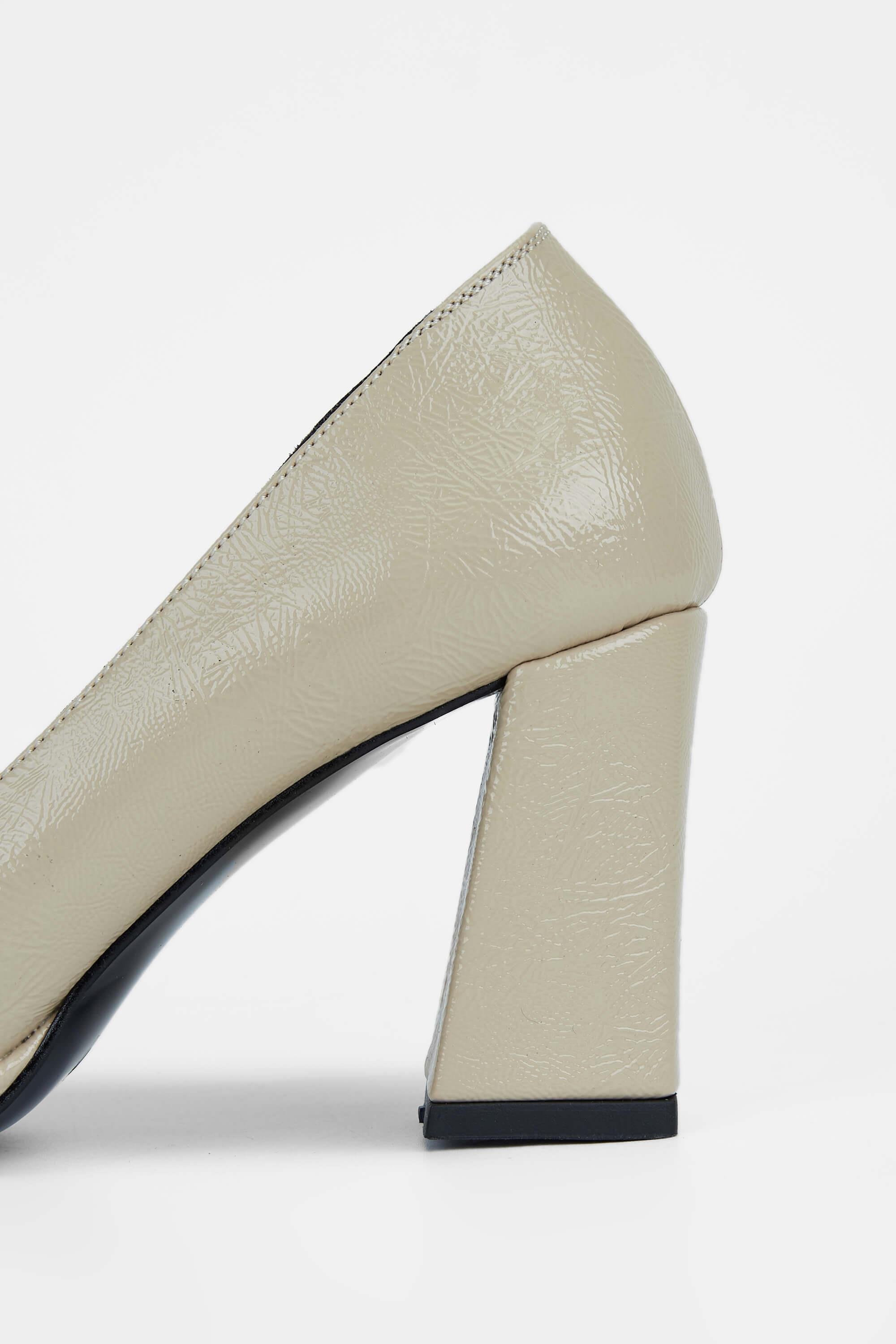 Tamer Tanca Kadın Vegan Bej Topuklu Ayakkabı