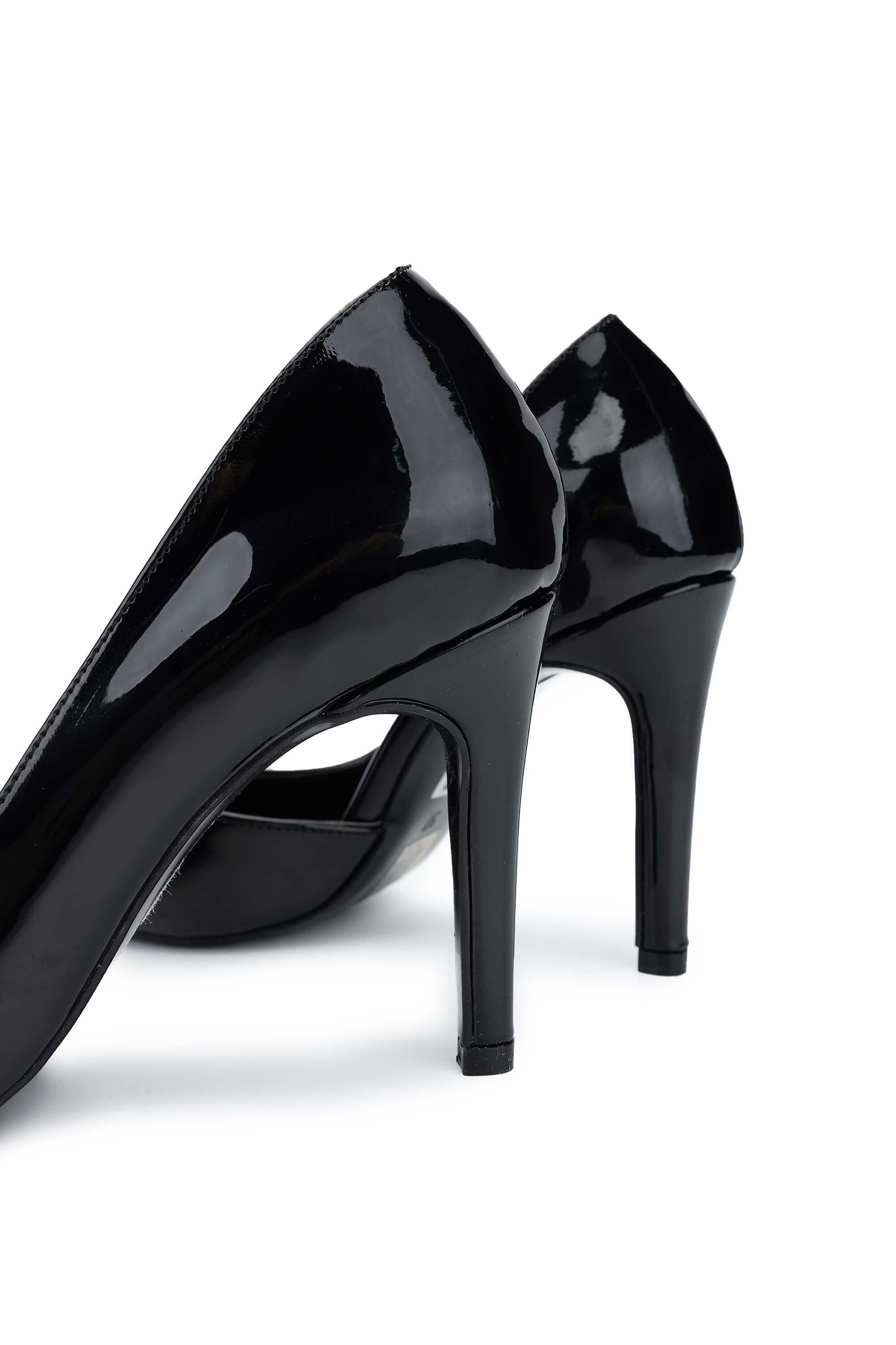 Tamer Tanca Kadın Vegan Siyah Rugan Topuklu Ayakkabı