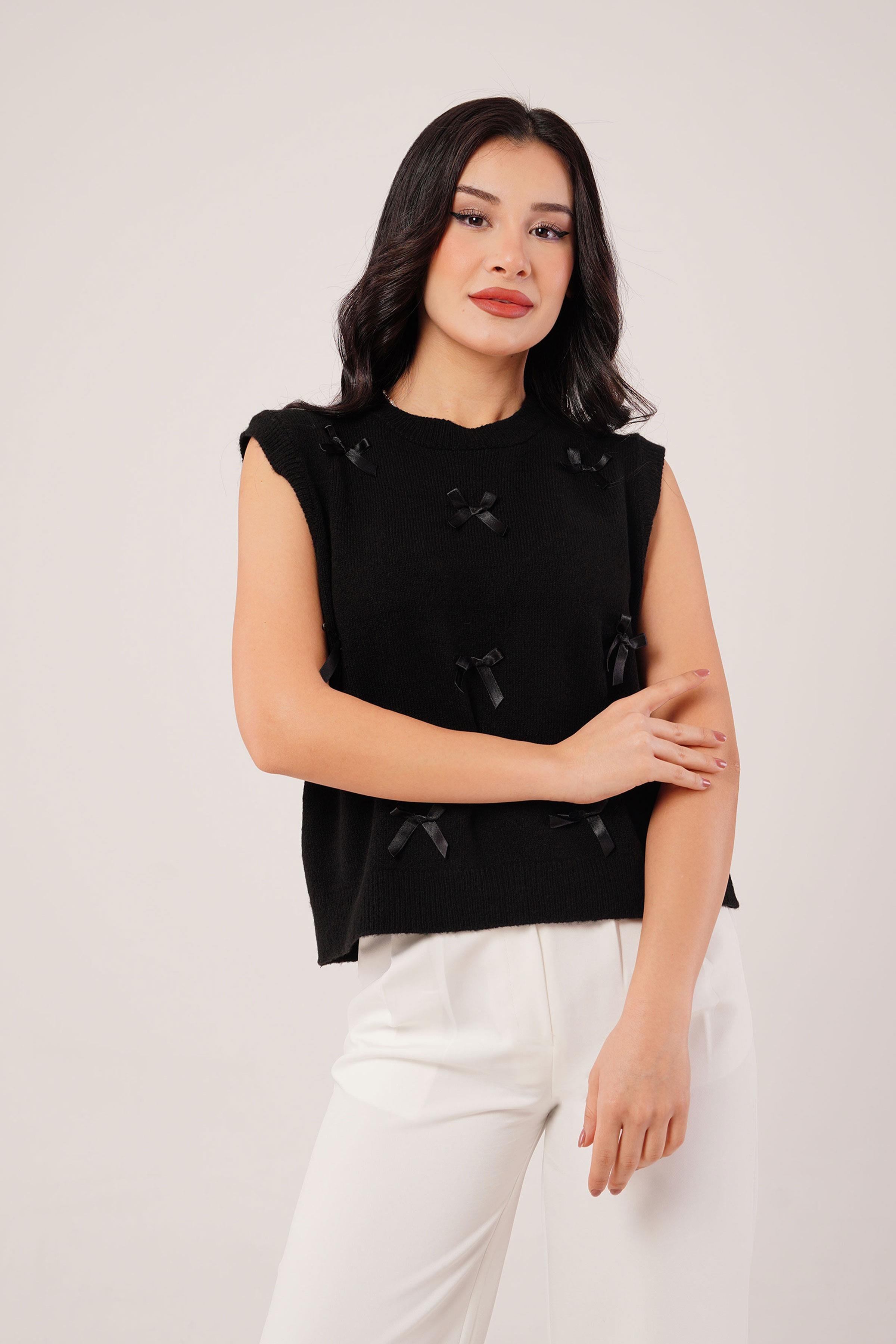 Fiyonklu Siyah Triko Süveter