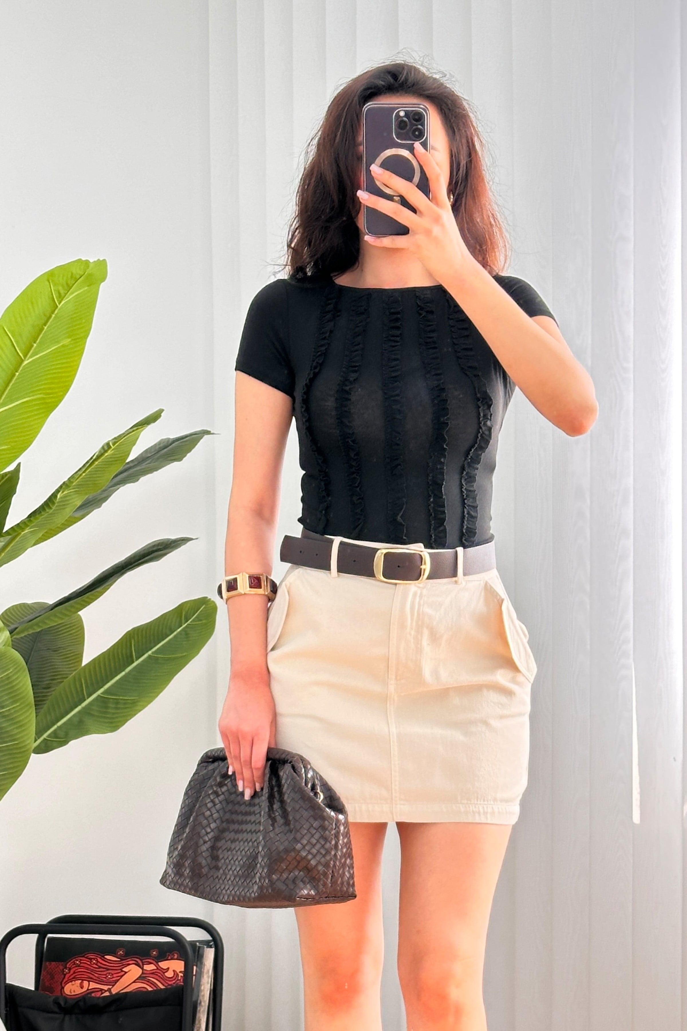 Önü Fırfır Şerit Basic Trend Siyah Bluz