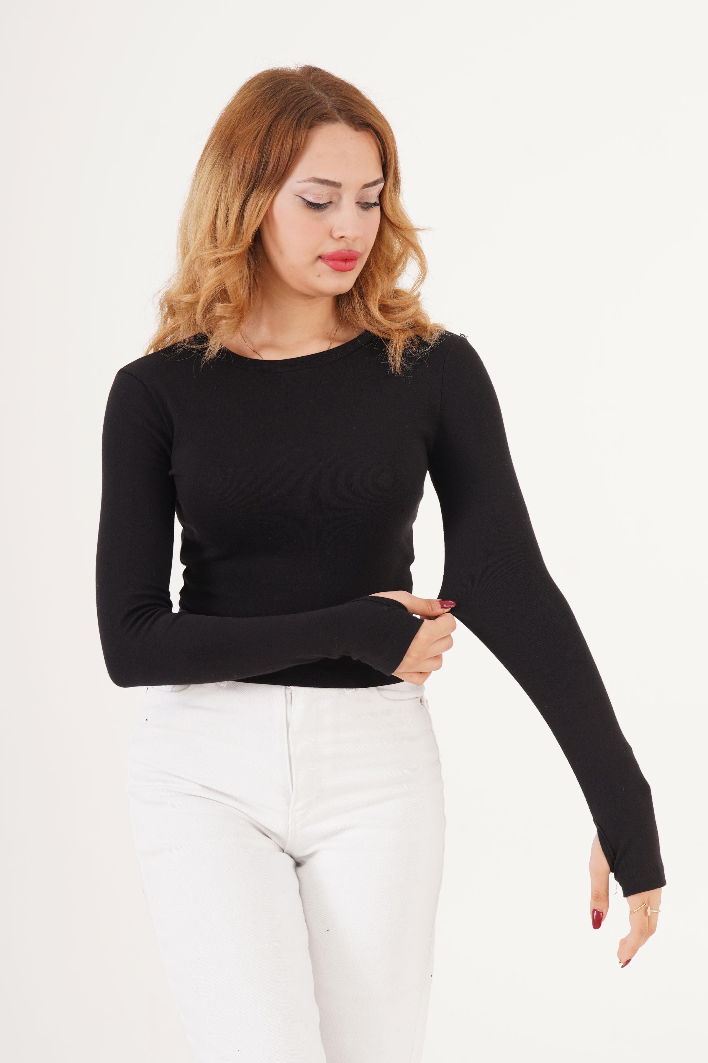 Parmak Geçirmeli Siyah Basic Bluz