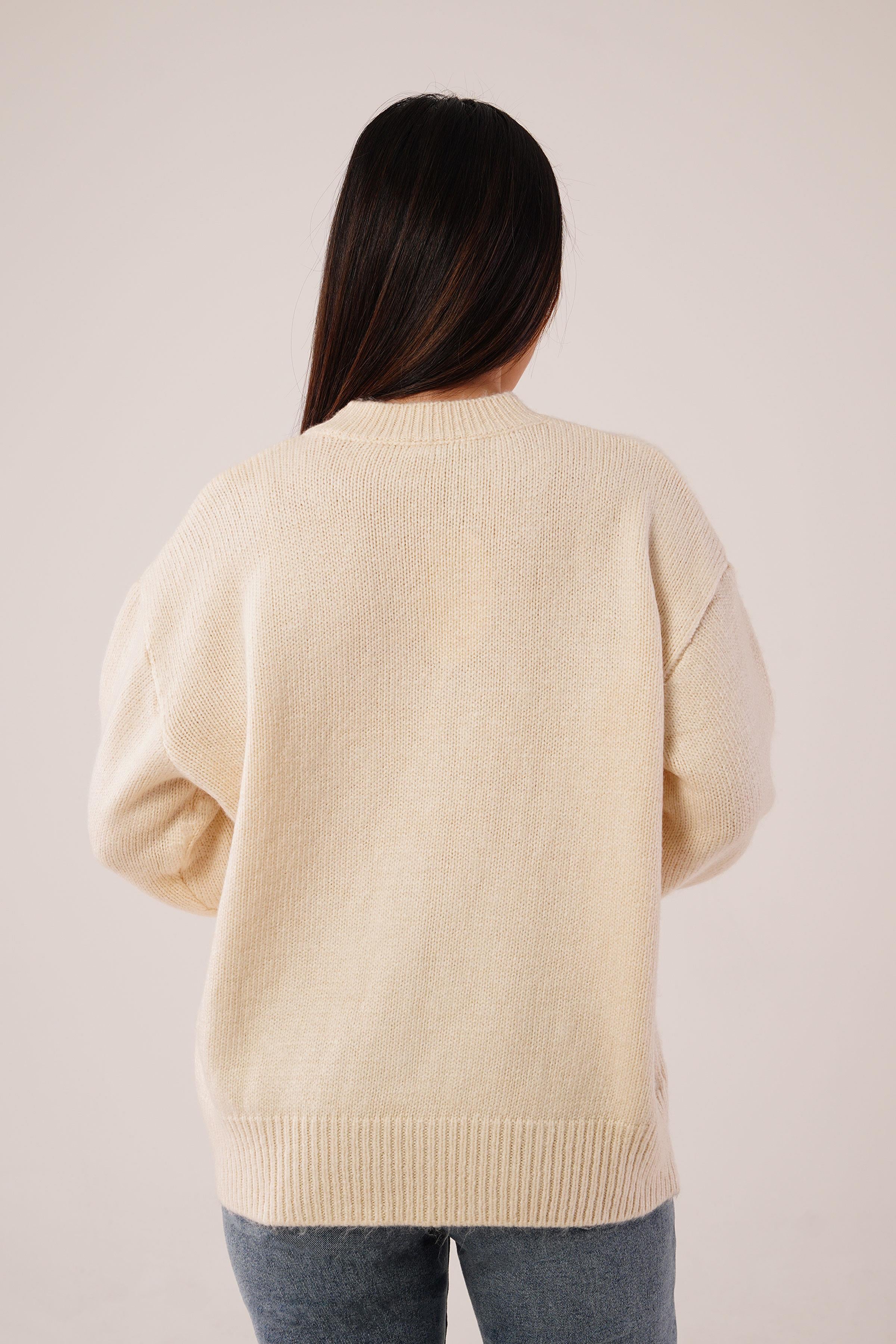 Tül Payet İşlemeli Çiçek Detaylı Bej Kalın Triko Kazak