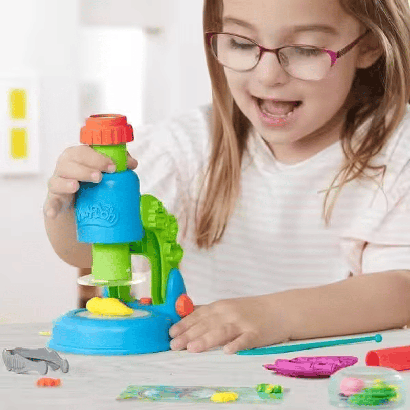 HASBROHASBRO G0494 PD IŞIKLI MIKROSKOP OYUN SET  45010996289568