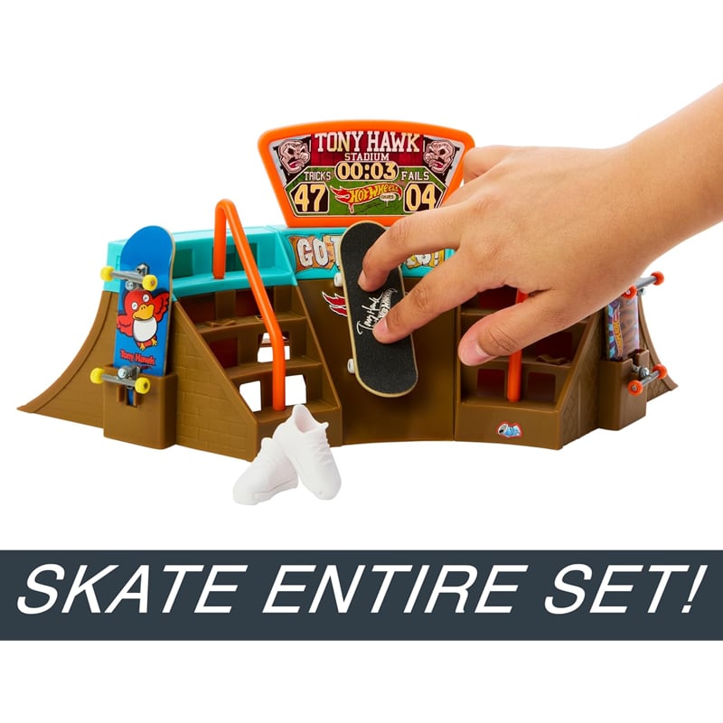 MATTELHOT WHEELS SKATE PARMAK KAYKAY194735158034