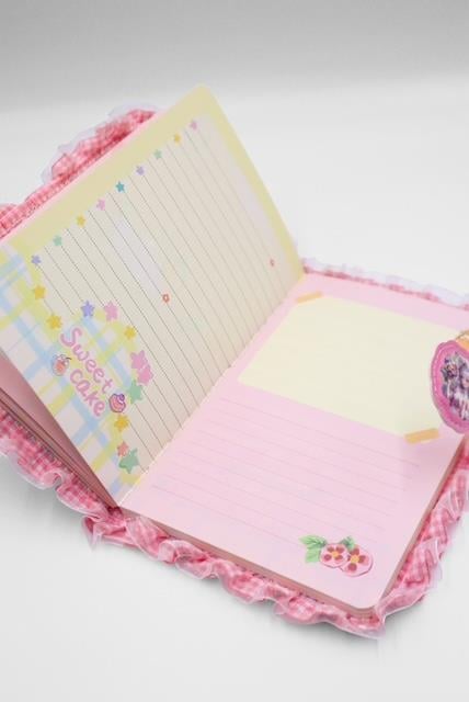 Anime Flower Girl With Bouquet Mıknatıs Kapaklı Defter