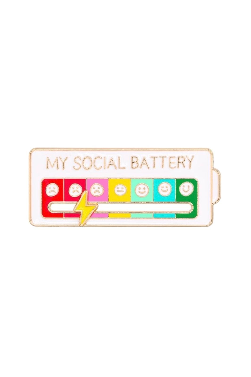 Beyaz My Social Battery Hareketli Rozet Broş