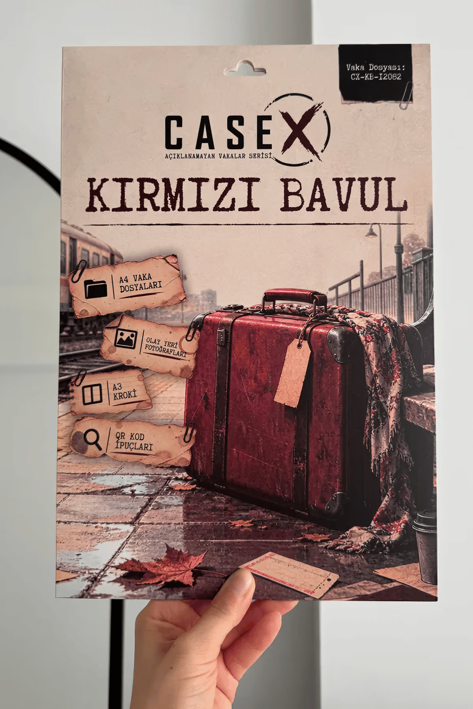 Case X Açıklanamayan Vakalar Serisi - Kırmızı Bavul