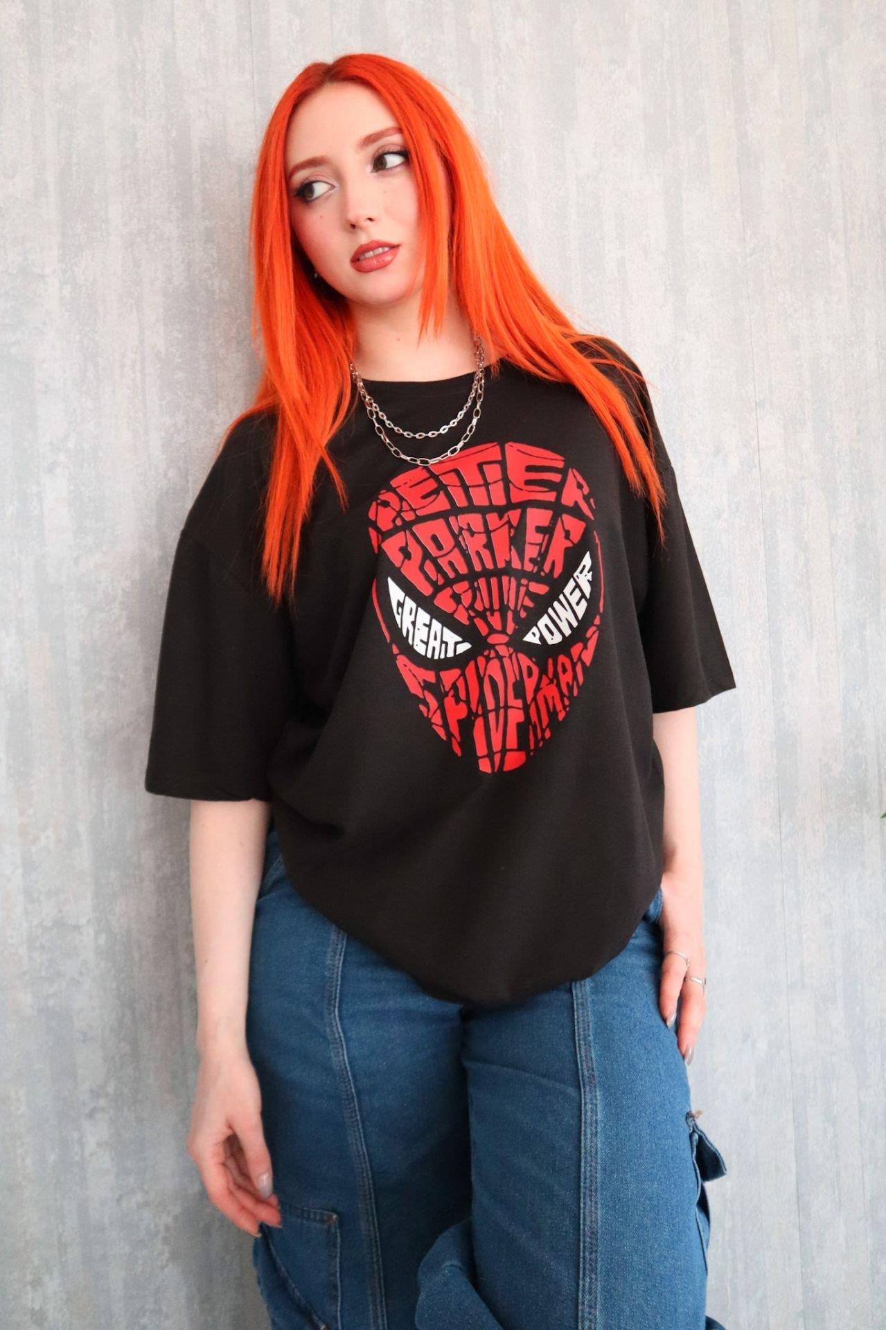 Siyah Unisex Great Power Spiderman T-Shirt